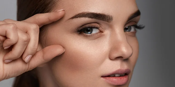 Lash lifting a výživa pro krásné, přírodní řasy