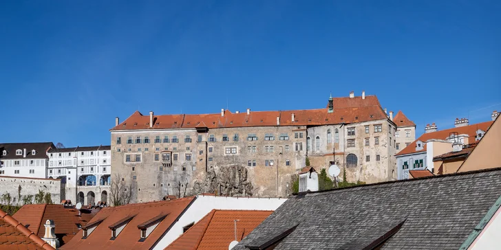 Pobyt v historickém penzionu v srdci Českého Krumlova: snídaně a 10% sleva do restaurace