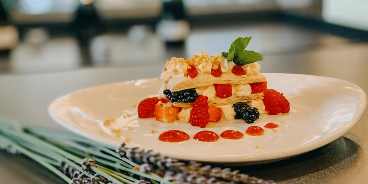 Zimní pobyt na Lipně: ubytování a s výhledem na jezero, 4chodové menu a moderní wellness