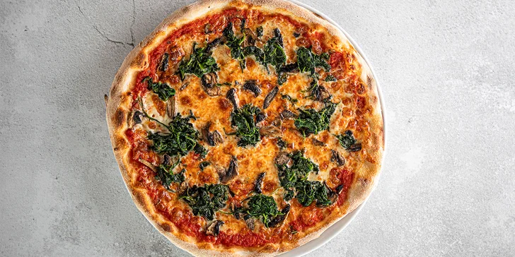 Tři pizzy o průměru 35 cm podle výběru z 16 druhů, krabice na odnos