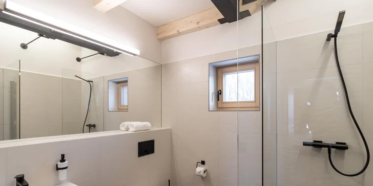 Ubytování v luxusní horské chatě se soukromým wellness na Dolní Moravě