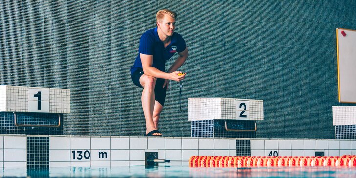 Jedna nebo tři individuální lekce plavání s trenérem i lekce pro neplavce