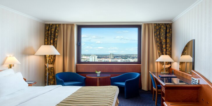 Pobyt ve 4* hotelu Panorama se snídaní a vstupem do wellness v nejvyšším patře