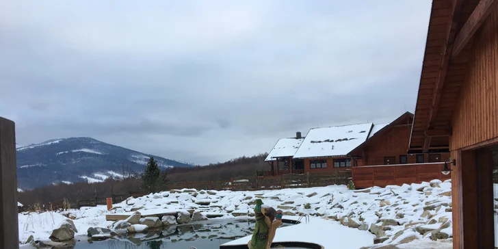 Privátní wellness se saunami, koupacím sudem i relaxací v šungitové místností