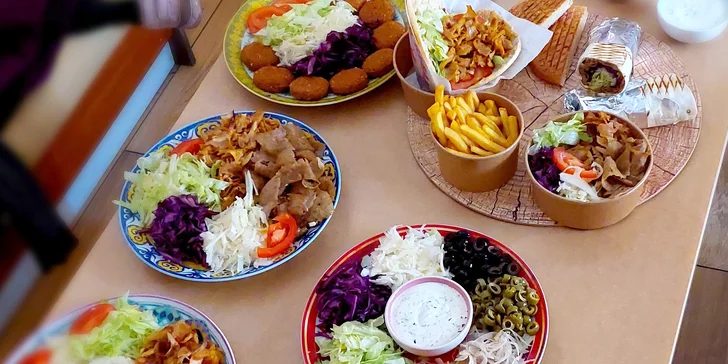 Kebab na Florenci s sebou: v tortille, pita chlebu nebo jako talíř