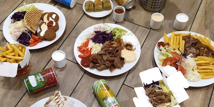 Kebab na Florenci s sebou: v tortille, pita chlebu nebo jako talíř