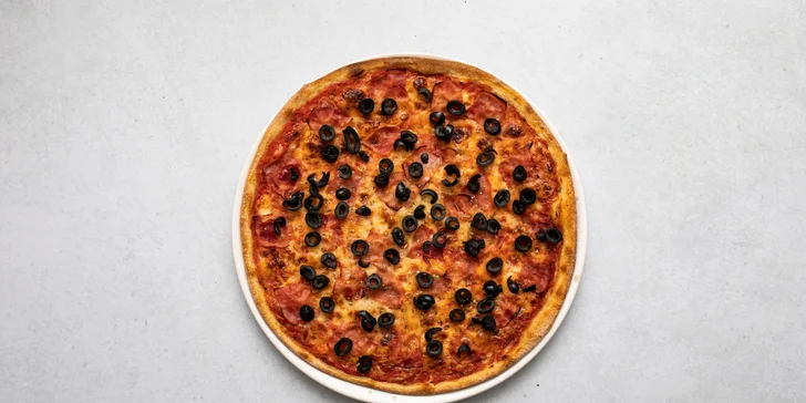 Rozvoz nebo odnos s sebou: pizza Ø 45 cm, výběr z 51 druhů