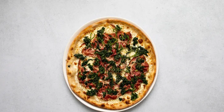 Rozvoz nebo odnos s sebou: pizza Ø 45 cm, výběr z 51 druhů