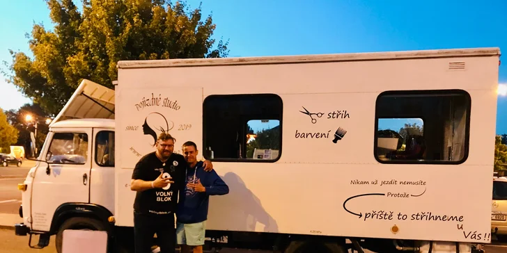 Pojízdné kadeřnictví ve vaší vesnici: střih pro dámy (vč. barvení), pány i rodiny