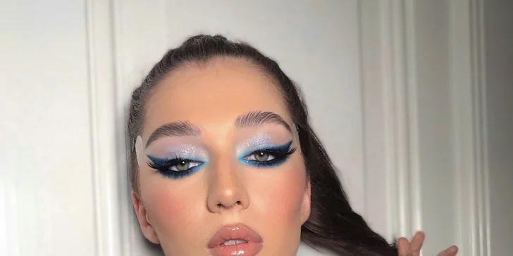 Profesionální kosmetické ošetření: denní a noční líčení, laminace obočí i make-up na focení