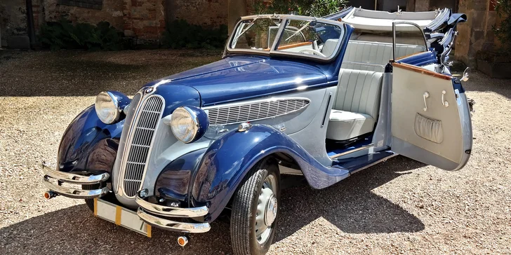 Projížďka luxusním veteránem BMW z roku 1938 s osobním řidičem až pro 3 osoby
