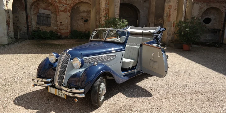Projížďka luxusním veteránem BMW z roku 1938 s osobním řidičem až pro 3 osoby