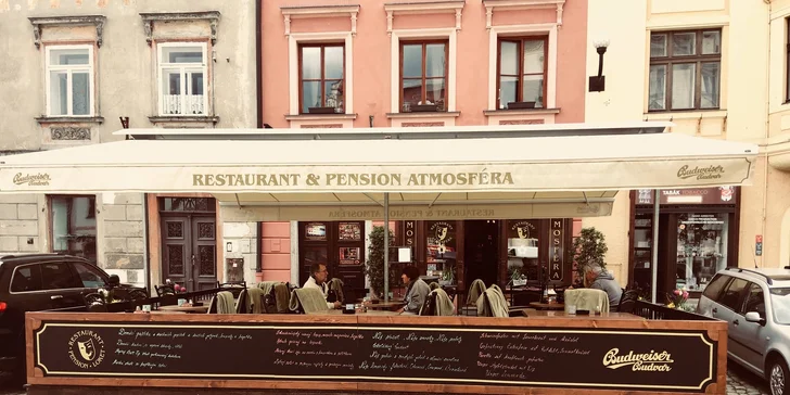 Penzion na náměstí krásného města Loket: pobyt pro 2–4 os., snídaně i poukazy do restaurace