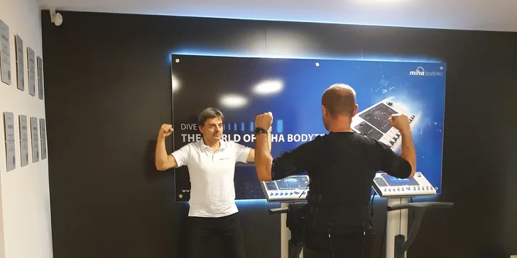 Expresní tréninky EMS pro posílení celého těla: zkušební lekce pro dva nebo permanentka