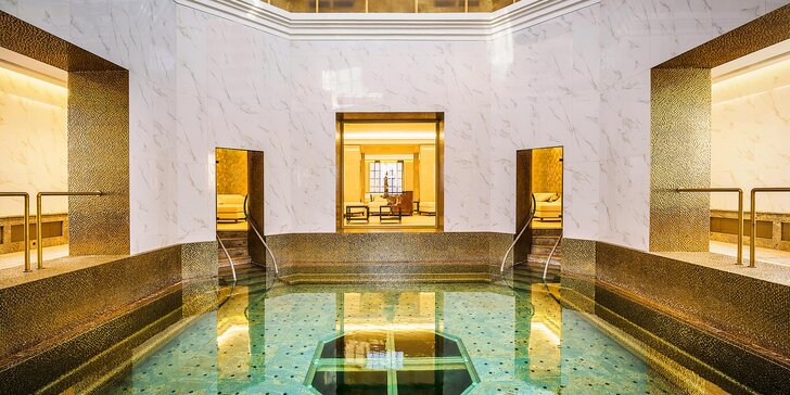 Relax v 5* přepychovém Royal Palace vč. zlaté koupele i polopenze pro 2