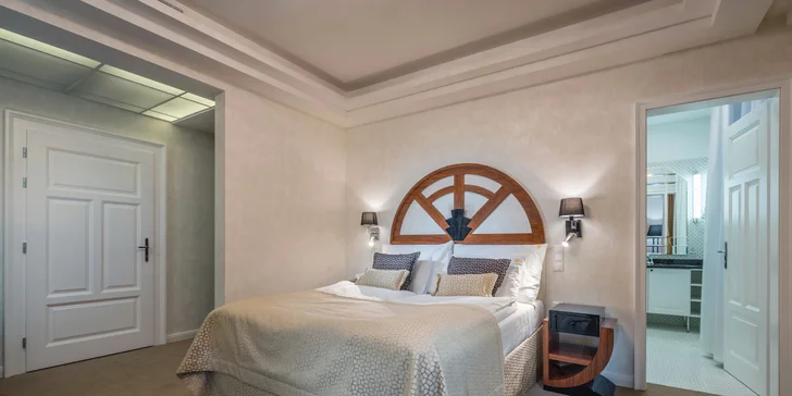 Relax v 5* přepychovém Royal Palace vč. zlaté koupele i polopenze pro 2