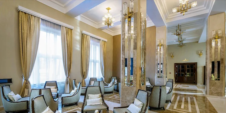 Relax v 5* přepychovém Royal Palace vč. zlaté koupele i polopenze pro 2