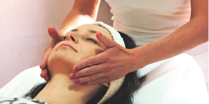Kompletní profesionální kosmetické ošetření pro všechny typy pleti v délce 40 nebo 60 minut