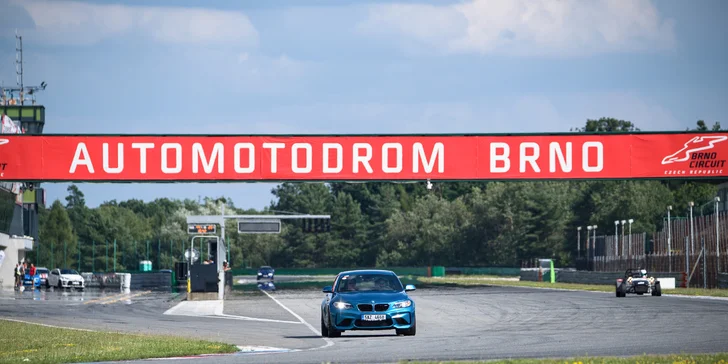 1–4 kola na okruhu v Mostě či Brně řidič či spolujezdec BMW M2 nebo M3