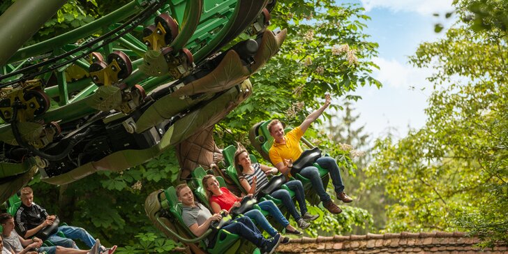 Výlet busem do největšího zábavního parku v Německu: Europapark s více než 100 atrakcemi
