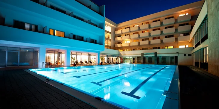 Pobyt ve 4* hotelu ve Zlatých Lázních: aquapark, procedury i polopenze