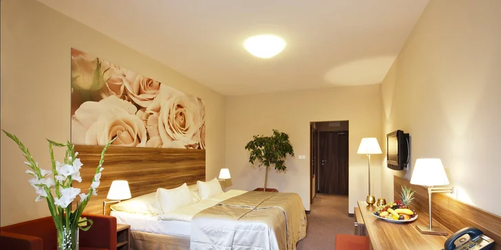 Pobyt ve 4* hotelu ve Zlatých Lázních: aquapark, procedury i polopenze