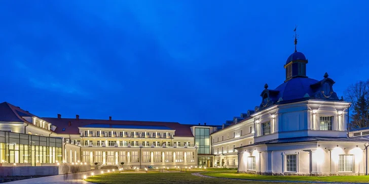 Pobyt ve 4* hotelu ve Zlatých Lázních: aquapark, bylinková sauna i polopenze