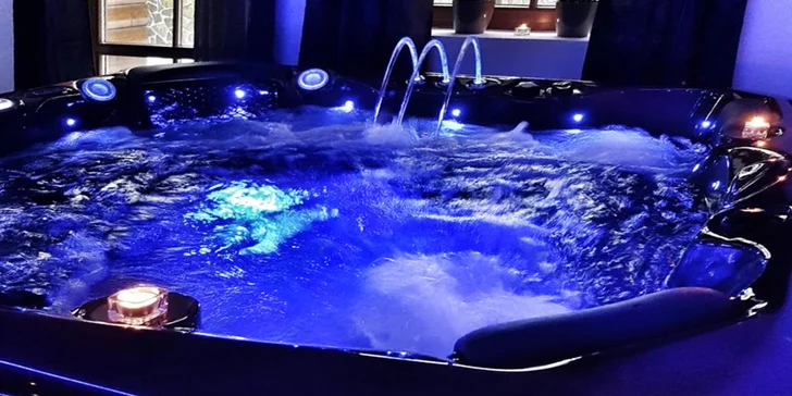 3 hodiny romantiky: privátní wellness s vířivkou a finskou saunou pro dva