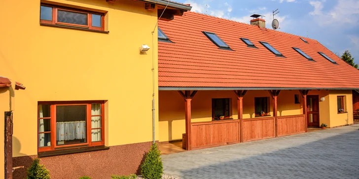 Pobyt na rodinné farmě plné zvířátek: polopenze, masáž i prohlídka a krmení