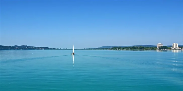 O víkendu k maďarskému moři: jednodenní koupání u Balatonu