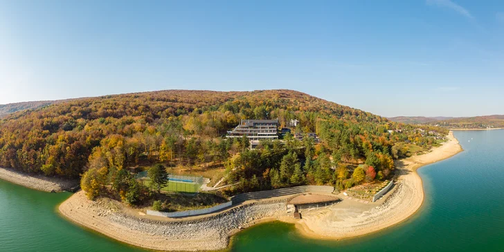 Pobyt na východě Slovenska pod Karpaty: neomezený wellness a fitness, polopenze, komfortní apartmány