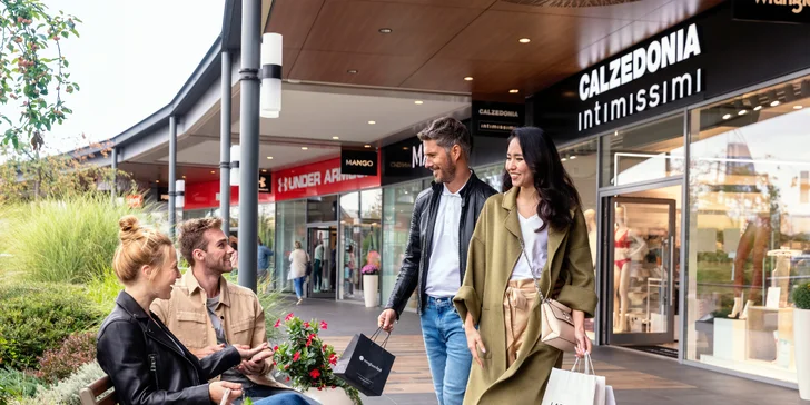 Dárková karta do Fashion Arena Prague Outlet v hodnotě 1000 Kč: desítky obchodů a káva zdarma