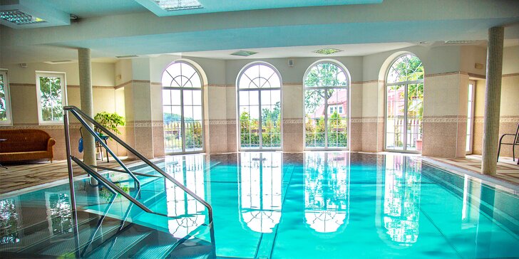 Pobyt ve 4* rezidenci Golf: luxusní ubytování, polopenze, sauna a bazén