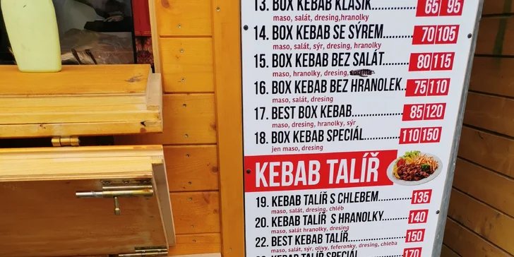 Kebab v tortille či pita chlebu a nápoj na odnos s sebou pro 1 nebo 2 osoby