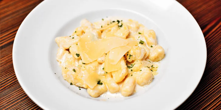 1 000 či 2 000 Kč na cokoliv v italské restauraci Fresco Vento