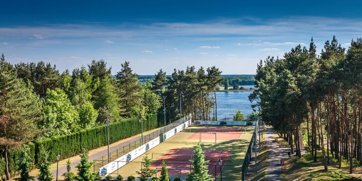 4* pobyt v Polsku přímo u přehrady: snídaně či polopenze a relaxace v hotelovém aquaparku