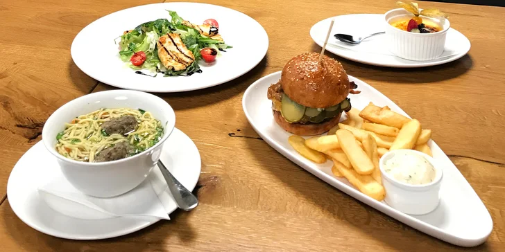 Gastronomický zážitek kousek od Brna: čtyřchodové menu s kuřecím prsem Supreme nebo hovězím burgerem