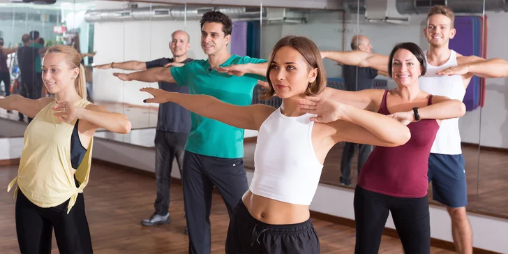 Disco, aerobic či zumba: permanentka na 5 vstupů, různé styly zakončené aerobním cvičením a posilováním