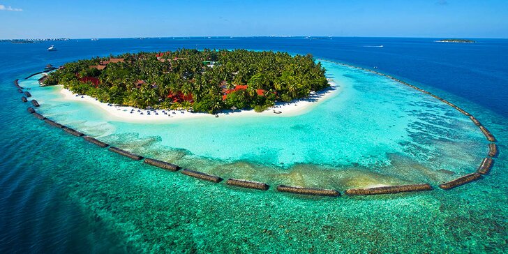 Luxusní dovolená v hotelu na Maledivách: 7–14 nocí, v blízkosti korálového útesu, česky hovořící delegát na telefonu