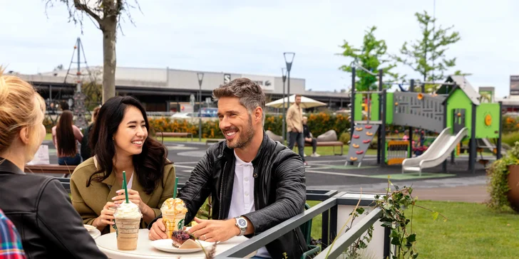 Dárková karta do Fashion Arena Prague Outlet v hodnotě 1000 Kč: desítky obchodů a káva zdarma