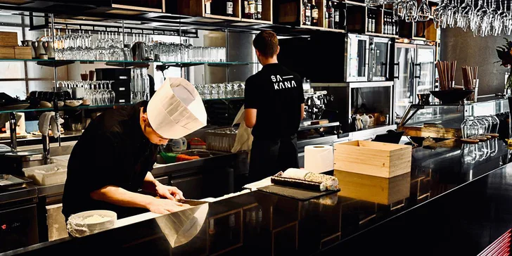 Sushi sety s 23, 40 nebo 64 kousky: losos, avokádo, tuňák i máslová ryba