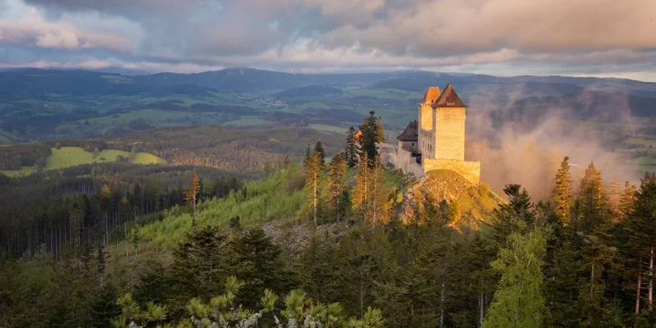 Dovolená v Kašperských horách: snídaně, privátní wellness a víno, ideální místo na kolo a turistiku