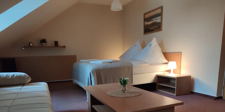 Dovolená v Kašperských horách: snídaně, privátní wellness a víno, ideální místo na kolo a turistiku