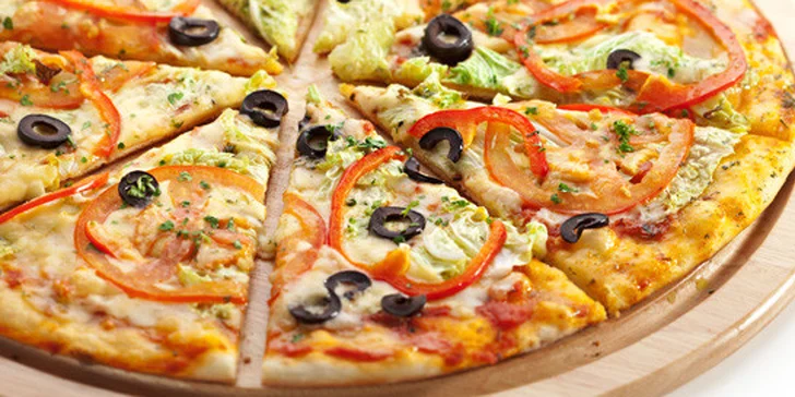 Výtečná pizza s sebou včetně krabice
