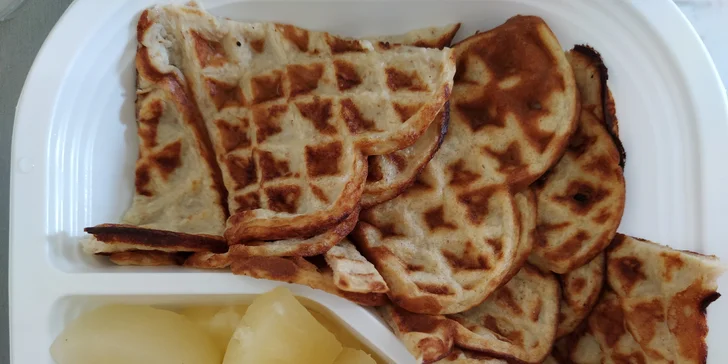 Krabičkové menu o 5 chodech i s rozvozem: 1 či 5 dní, 5000–9000 kJ