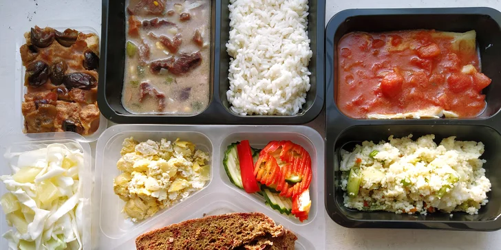 Krabičkové menu o 5 chodech i s rozvozem: 1 či 5 dní, 5000–9000 kJ