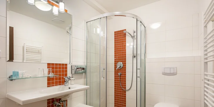 Aktivní odpočinek v moderním hotelu v Krkonoších se snídaní či polopenzí