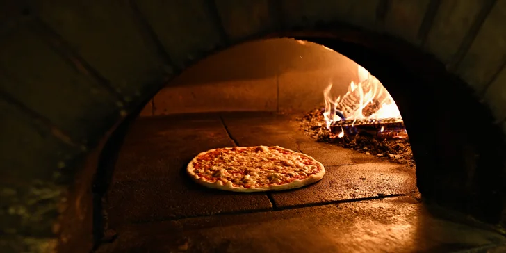 Italské degustační menu dle výběru pro dva: lasagne, gnocchi, spaghetti i risotto či pizza