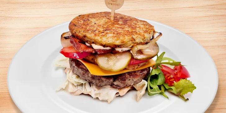 Lepší než hamburger: vyhlášené brambáče podle výběru z Plackárny U Lichny