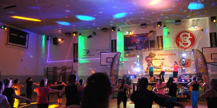 Latino dance či aerobní cvičení: permanentka na 3 nebo 5 vstupů, různé styly zakončené aerobním cvičením a posilováním